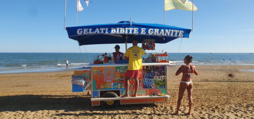 Carretto gelati in spiaggia 2
